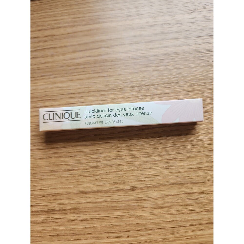 Clinique Quickliner for Eyes Intense in "09 Intense Ebony" NIB